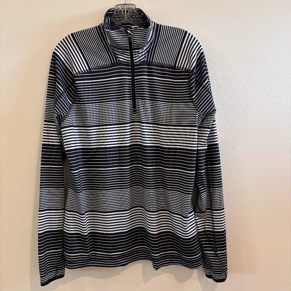 Lands' End Women's SZ L Black White Strip 1/4 Zip Pullover Jacket EUC Thumb Slot